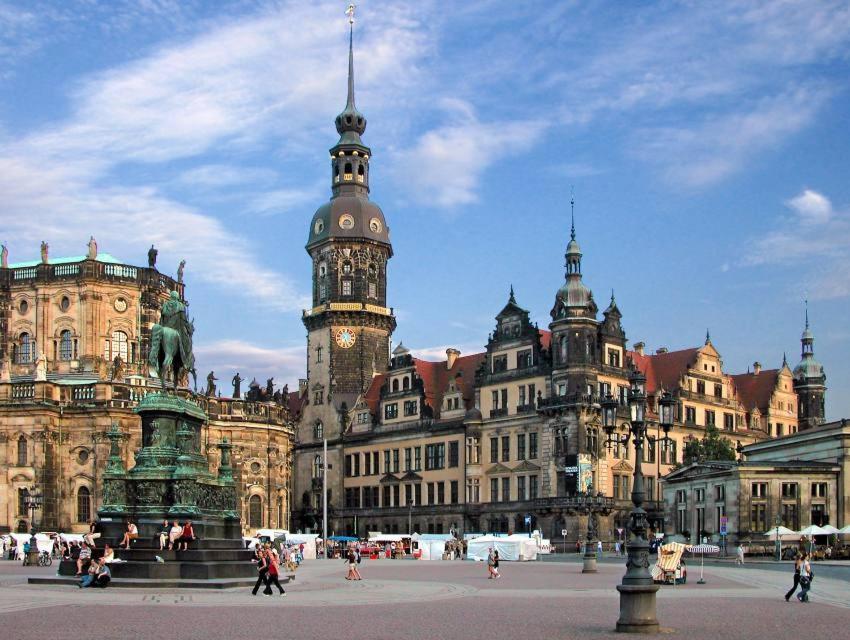 Schones Zimmer Naher Bahnhof Neustadt Dresden Zentral Wlan 外观 照片